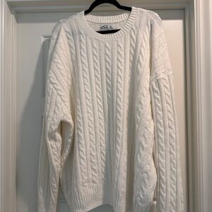 NWT! Hollister Comfy Cloud Cable-Knit Crew Sweater Ivory Size XL